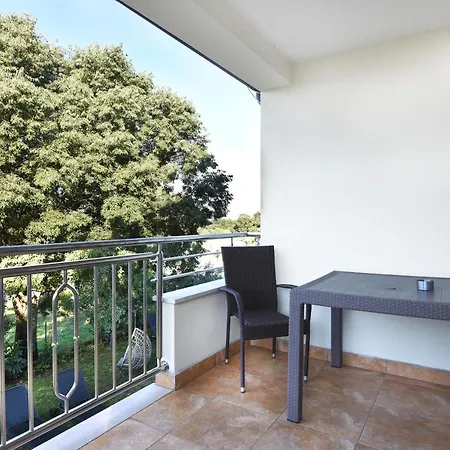 Mirasol Apartment