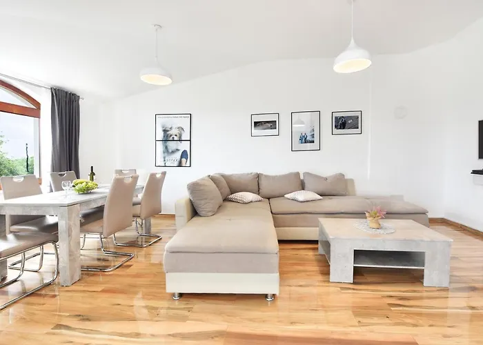 Mirasol Apartman