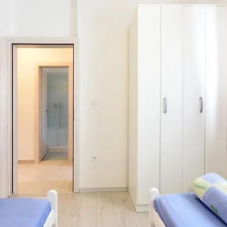 Mirasol Apartment